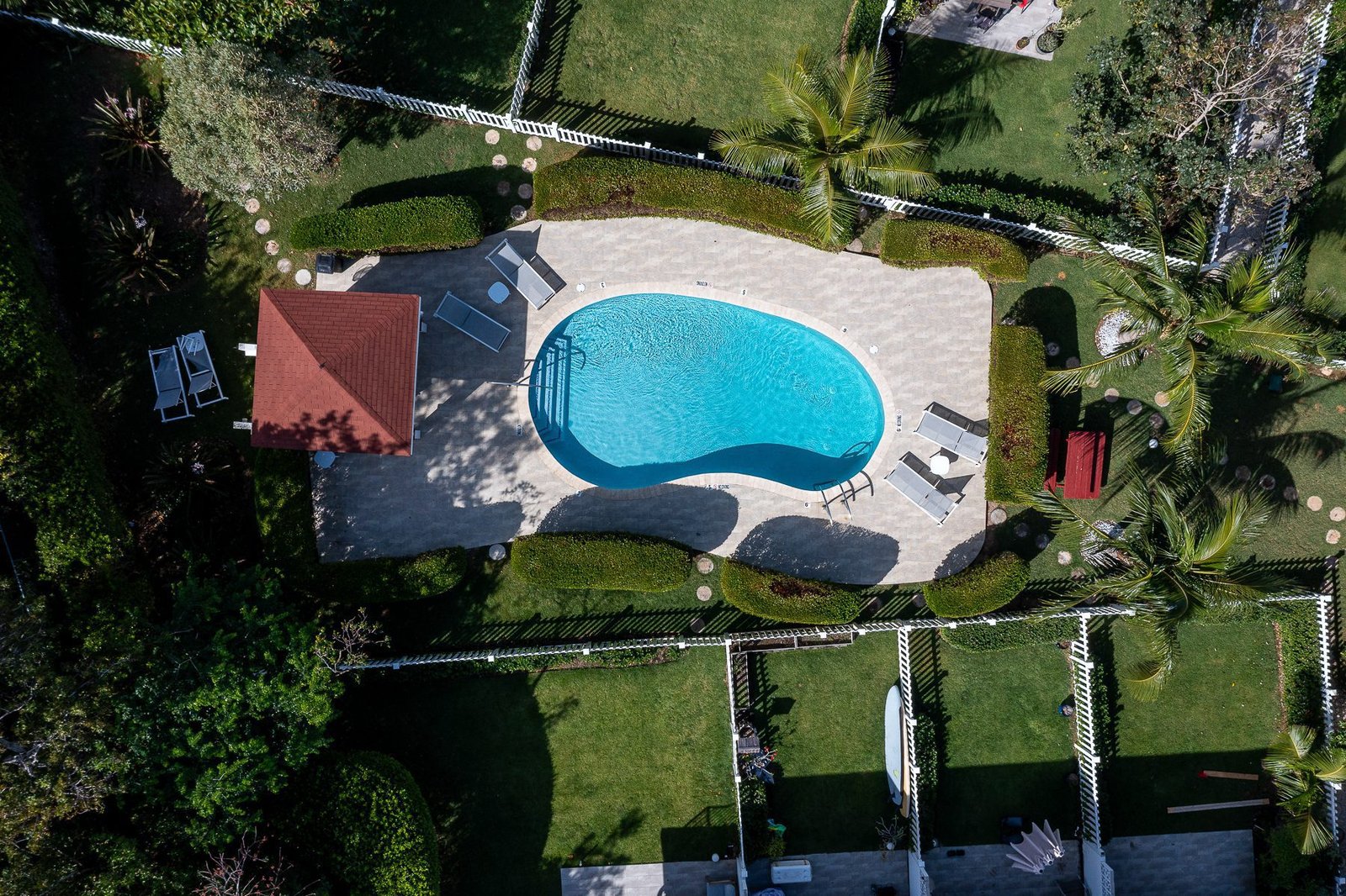 West Bay vs Seven Mile Beach